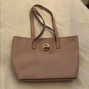 Michael Kors pink tote